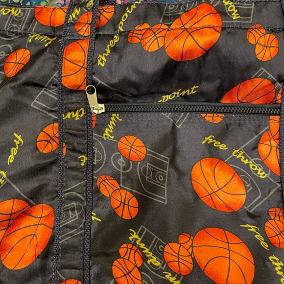 Large Satin Basketball shoulder bag - Picture 2 of 7